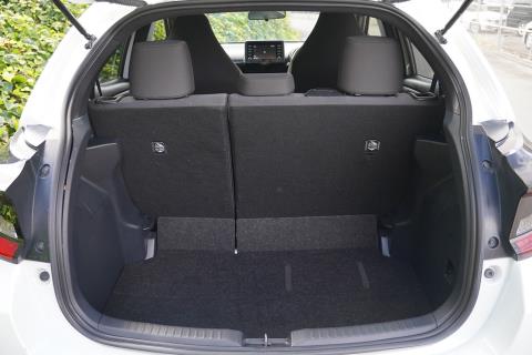 2021 Toyota Yaris Hybrid / Vitz - Thumbnail