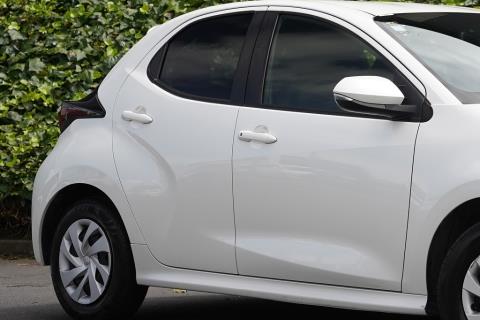 2021 Toyota Yaris Hybrid / Vitz - Thumbnail