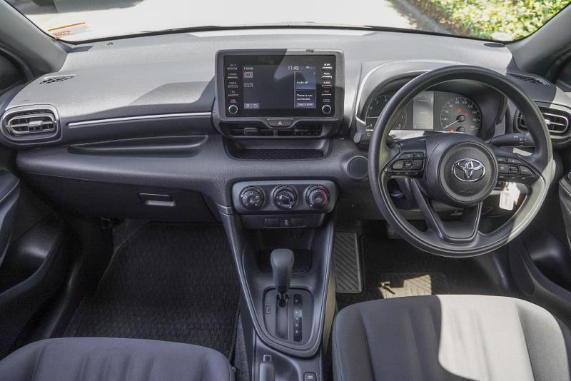 2020 Toyota Yaris / Vitz