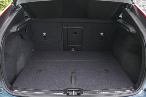 2022 Volvo C40 Recharge Twin - Thumbnail