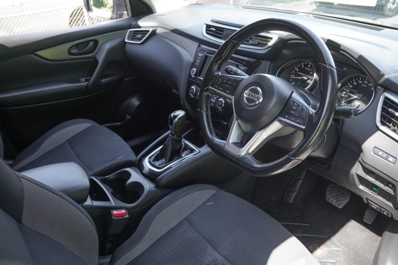 2020 Nissan Qashqai ST / Dualis