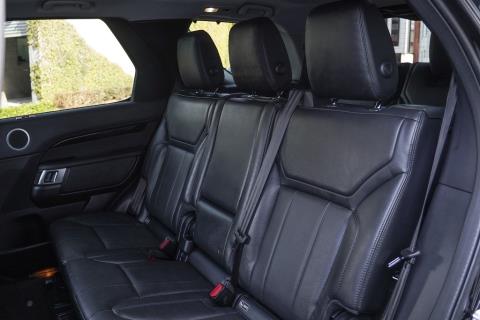 2018 Land Rover Discovery TD6 SE - Thumbnail