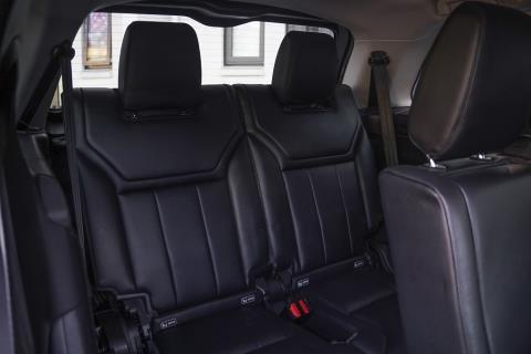 2018 Land Rover Discovery TD6 SE - Thumbnail