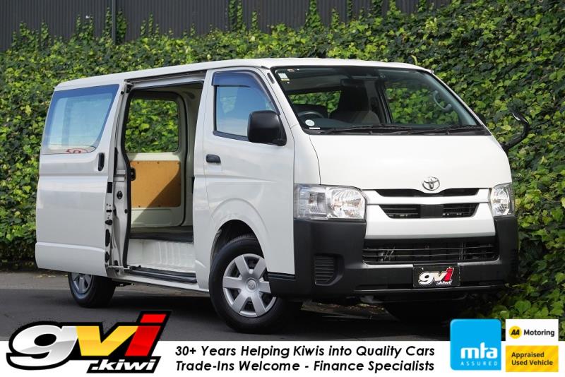 2020 Toyota Hiace ZL 5 Door