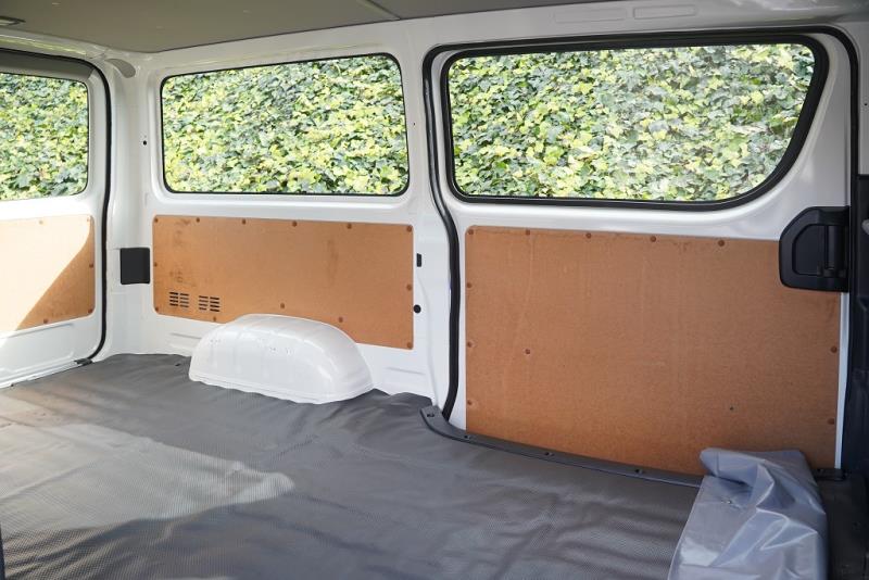 2020 Toyota Hiace ZL 5 Door