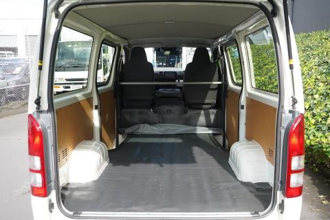 2020 Toyota Hiace ZL 5 Door - Thumbnail