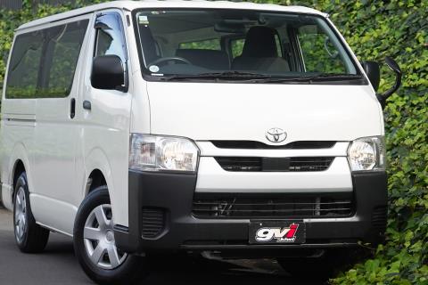 2020 Toyota Hiace ZL 5 Door - Thumbnail
