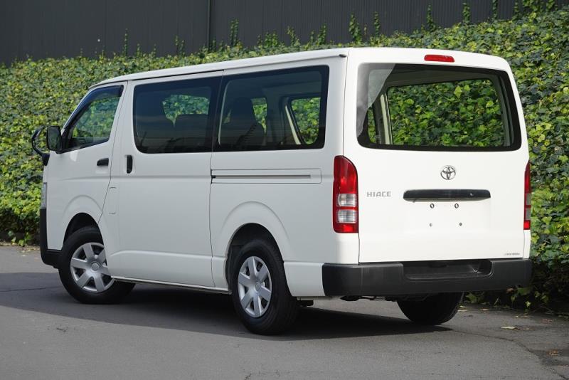 2020 Toyota Hiace ZL 5 Door