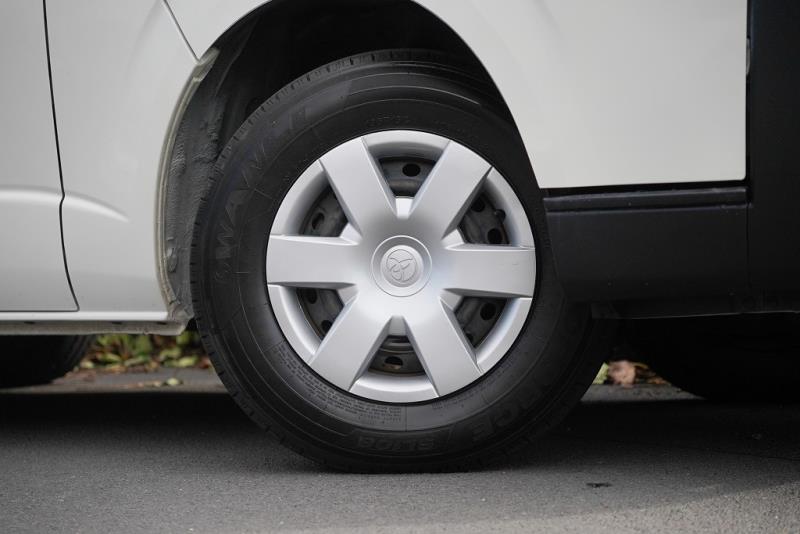 2020 Toyota Hiace ZL 5 Door