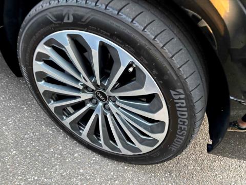 2022 Audi E-tron 55 Sportback - Thumbnail