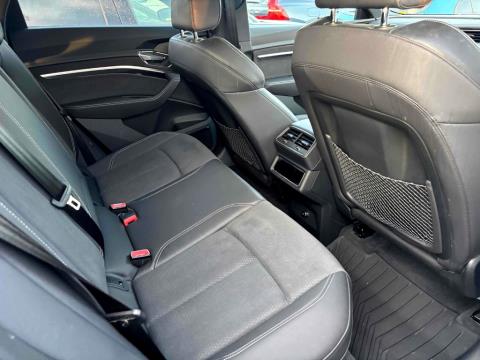 2022 Audi E-tron 55 Sportback - Thumbnail