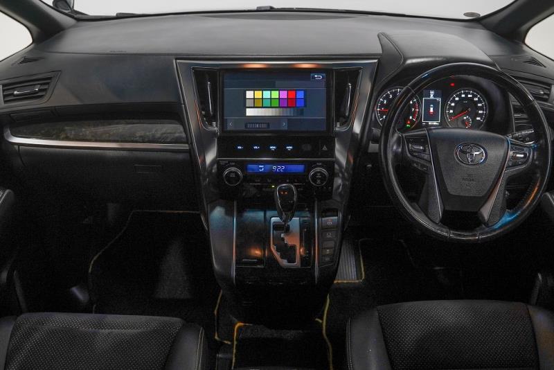 2017 Toyota Vellfire / Alphard 2.5Z