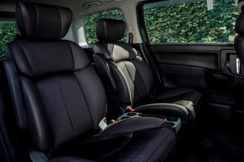 2021 Nissan Elgrand 250 H-Star - Thumbnail