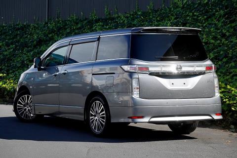 2021 Nissan Elgrand 250 H-Star - Thumbnail