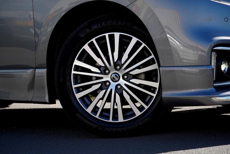 2021 Nissan Elgrand 250 H-Star