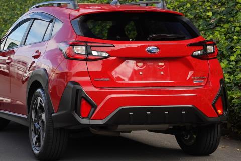 2023 Subaru Crosstrek Limited e-Boxer - Thumbnail