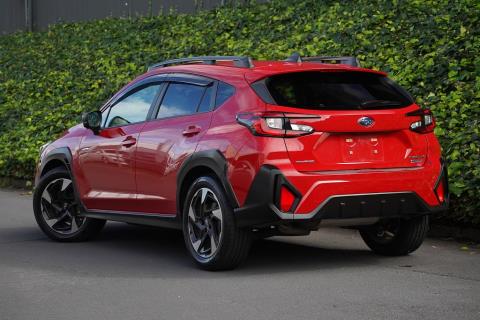 2023 Subaru Crosstrek Limited e-Boxer - Thumbnail