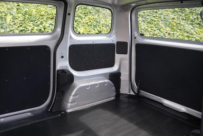 2016 Nissan e-NV200 77% SOH