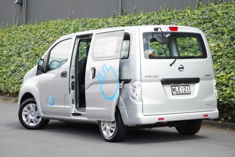 2016 Nissan e-NV200 77% SOH - Thumbnail