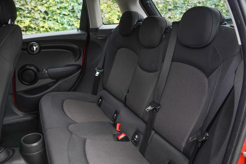 2018 MINI Cooper 5 Door