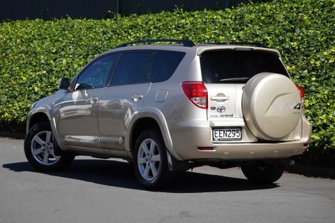 2007 Toyota RAV4 Limited 4x4 - Thumbnail