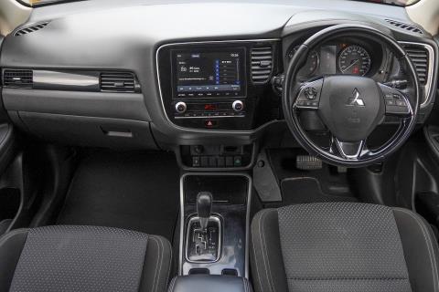 2022 Mitsubishi Outlander LS 7 Seater - Thumbnail