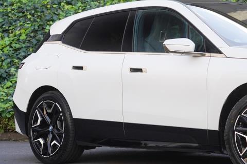 2022 Bmw iX Xdrive 40 Launch - Thumbnail