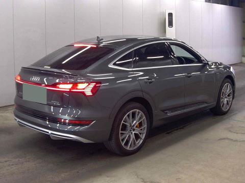 2021 Audi E-tron Sportback 55 - Thumbnail