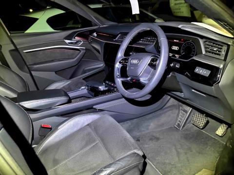 2021 Audi E-tron Sportback 55 - Thumbnail