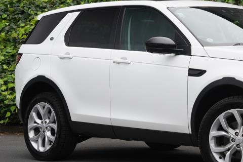 2015 Land Rover Discovery Sport HSE Si4 - Thumbnail