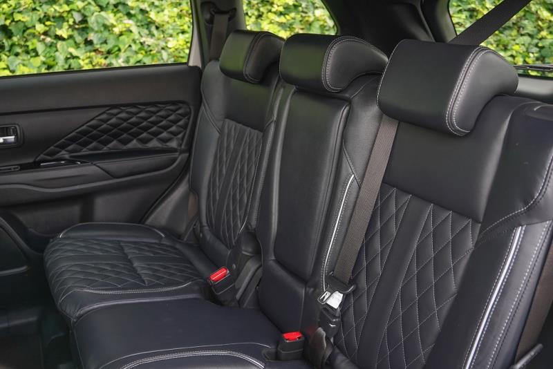 2021 Mitsubishi Outlander PHEV VRX AWD