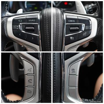 2021 Mitsubishi Outlander PHEV VRX AWD - Thumbnail