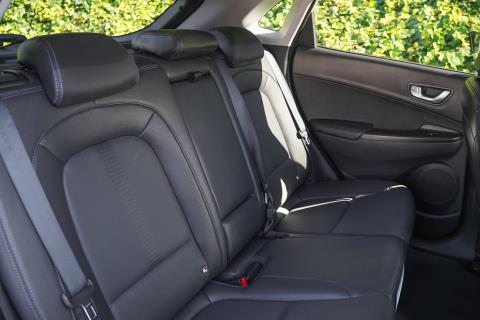 2022 Hyundai Kona EV 64kWh - Thumbnail