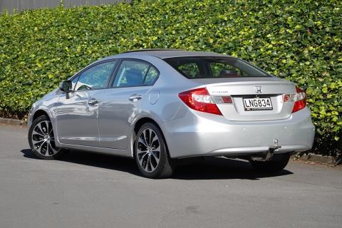 2014 Honda Civic LN 2.0P Sedan - Thumbnail