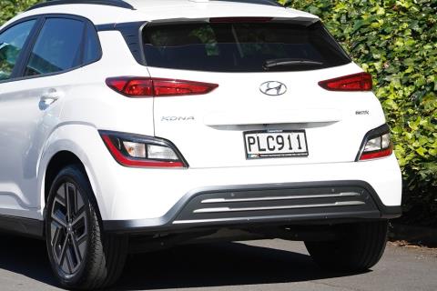 2022 Hyundai Kona EV 64kWh Gen II - Thumbnail