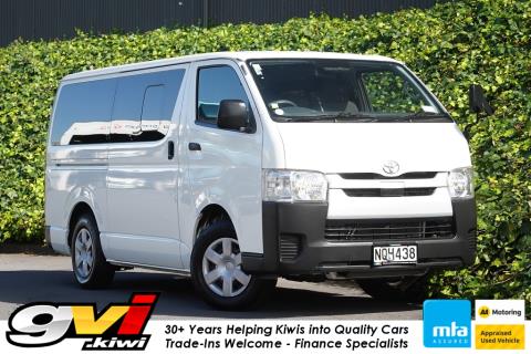 2018 Toyota Hiace ZL 5 Door - Thumbnail