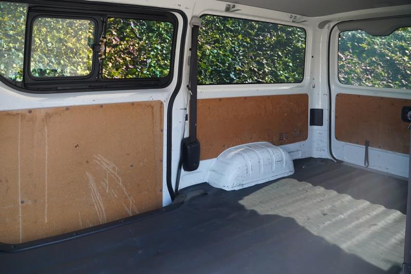 2018 Toyota Hiace ZL 5 Door