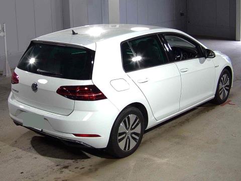 2017 Volkswagen e-Golf Gen II - Thumbnail