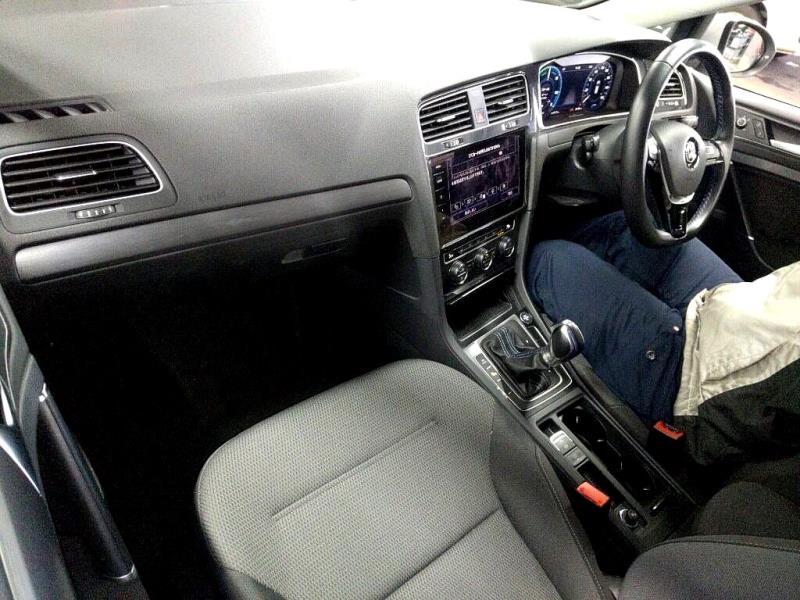 2017 Volkswagen e-Golf Gen II