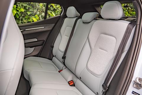 2024 Volvo EX30 Ultra Extended Range - Thumbnail