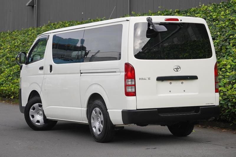 2021 Toyota Hiace ZL 5 Door