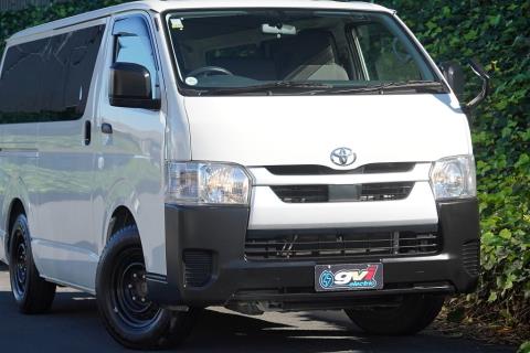 2021 Toyota Hiace ZL 5 Door - Thumbnail