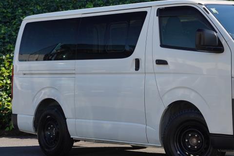 2021 Toyota Hiace ZL 5 Door - Thumbnail