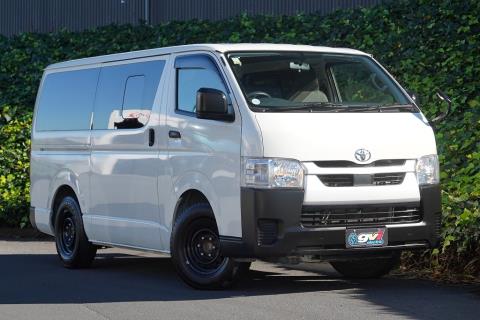 2021 Toyota Hiace ZL 5 Door - Thumbnail