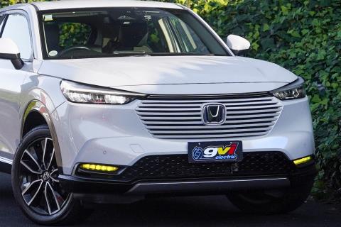 2021 Honda Vezel E:HEV / HR-V Z - Thumbnail