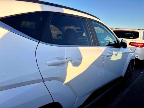 2024 Hyundai Kona Elite 64kWh - Thumbnail