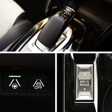2021 Peugeot e-2008 GT Electric - Thumbnail