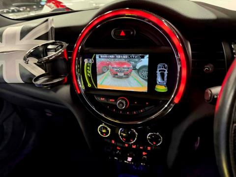 2015 Mini Cooper S - Thumbnail