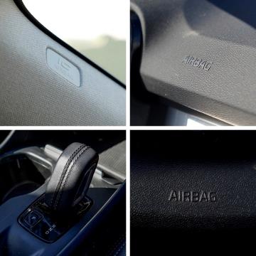 2019 Volvo XC40 T4 Momentum - Thumbnail