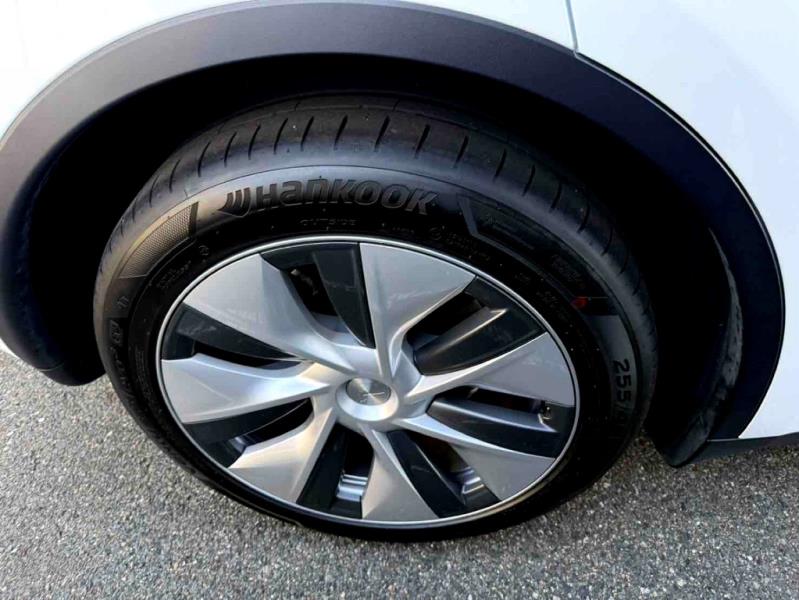 2023 Tesla Model Y 60kWh